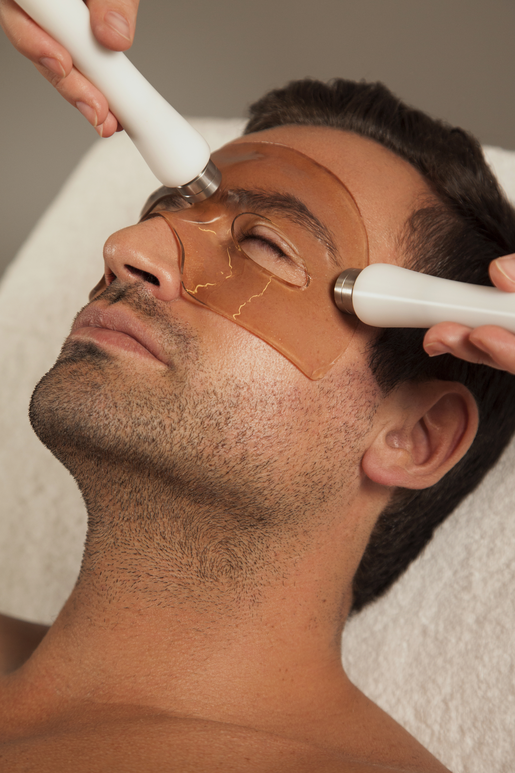 CACI Synergy Eye Revive Treatment For Men in Evesham