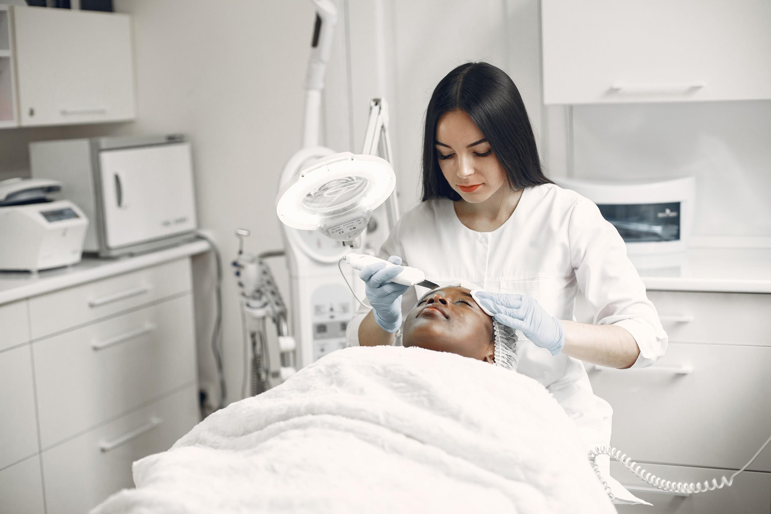Deep Tissue Massage at ICONIC Beautique – Total Relaxation